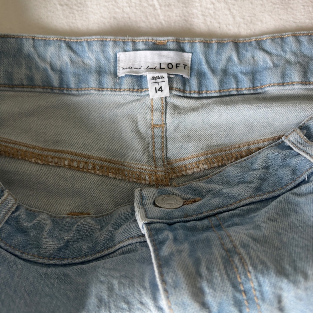 LOFT Womens Light Wash Denim Mini Skirt Raw Hem Size 14 Tall - Picture 5 of 6